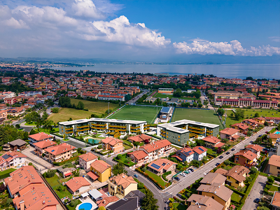 Contesto della Residenza Hoasi Desenzano a Rivoltella del Garda